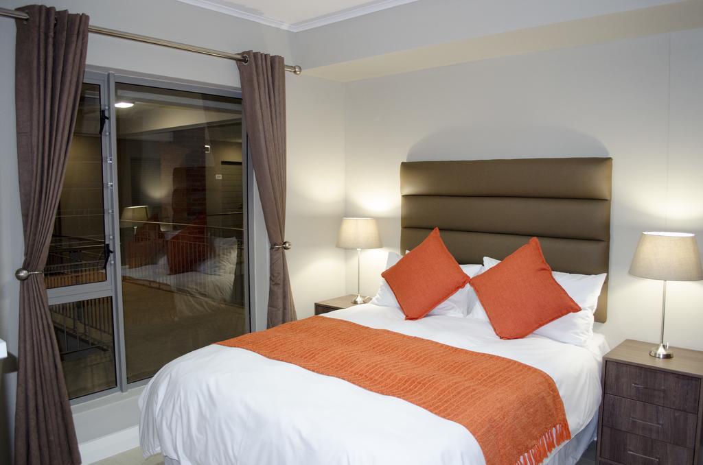 Mayfair Luxury Apartments Кейптаун Екстериор снимка