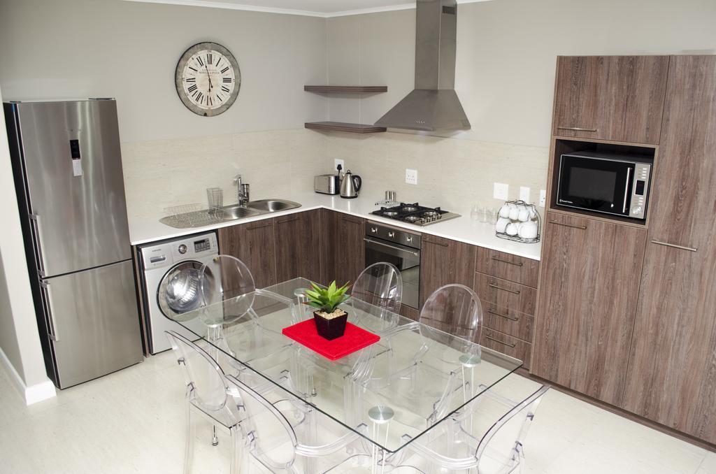Mayfair Luxury Apartments Кейптаун Екстериор снимка