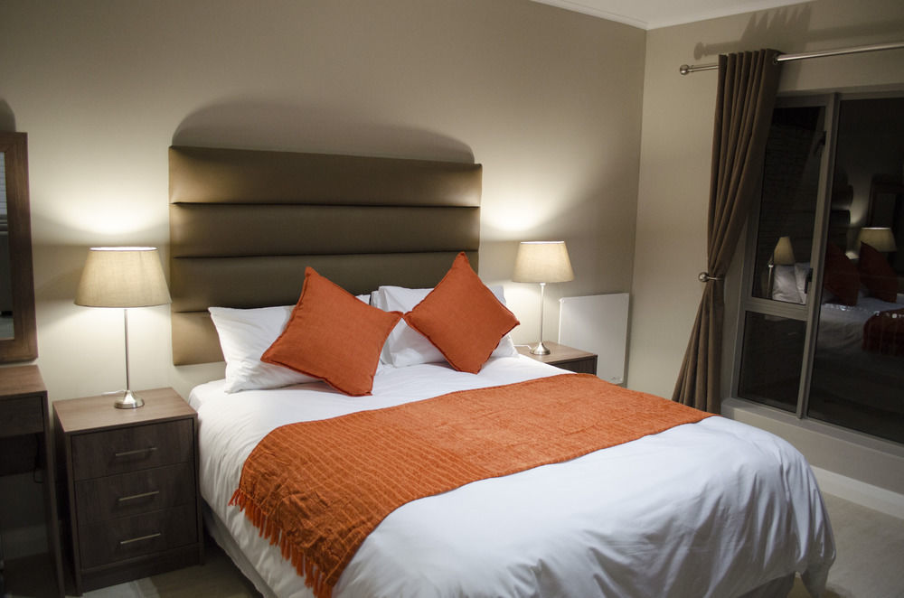Mayfair Luxury Apartments Кейптаун Екстериор снимка